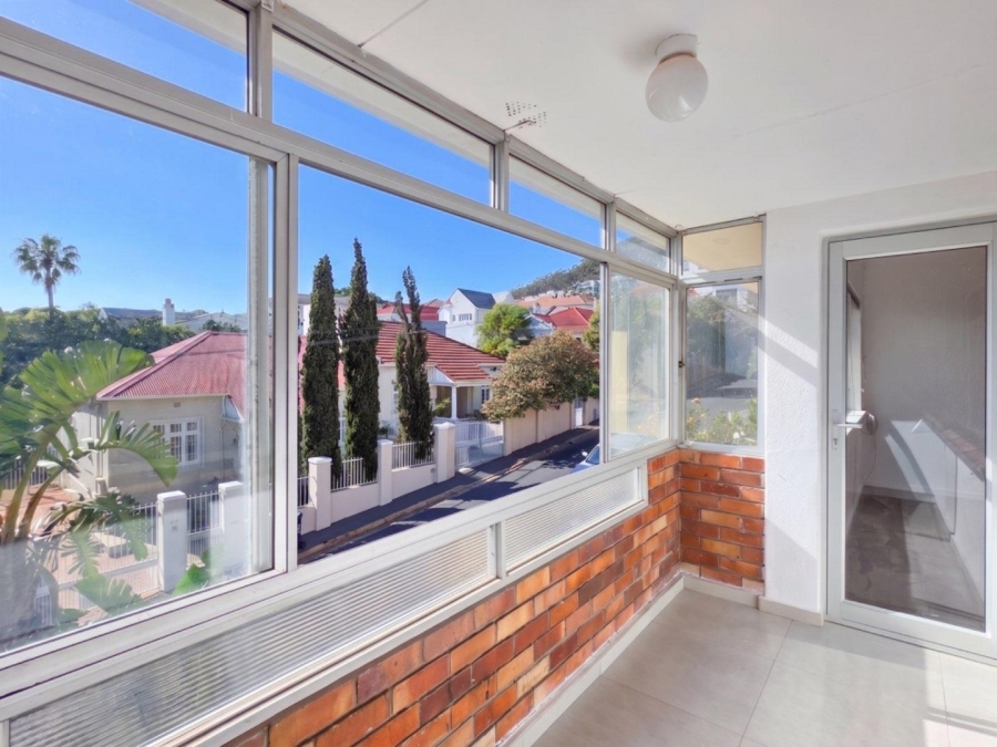 To Let 2 Bedroom Property for Rent in Three Anchor Bay Western Cape